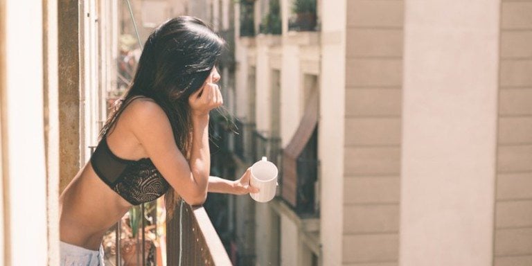 elite-daily-side-chick-800x400-768x384
