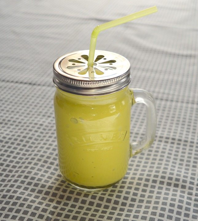 kokosovokurkumovy smoothie