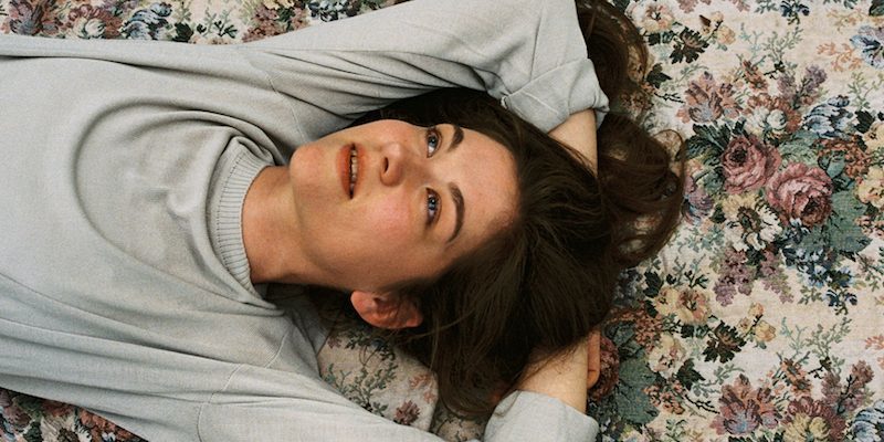 Nina-Zivkovic-life-dating-800x400