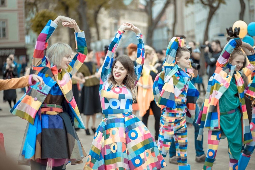 colorcode-colorcode_na_fashion_mars_2015-nh2hy05evq