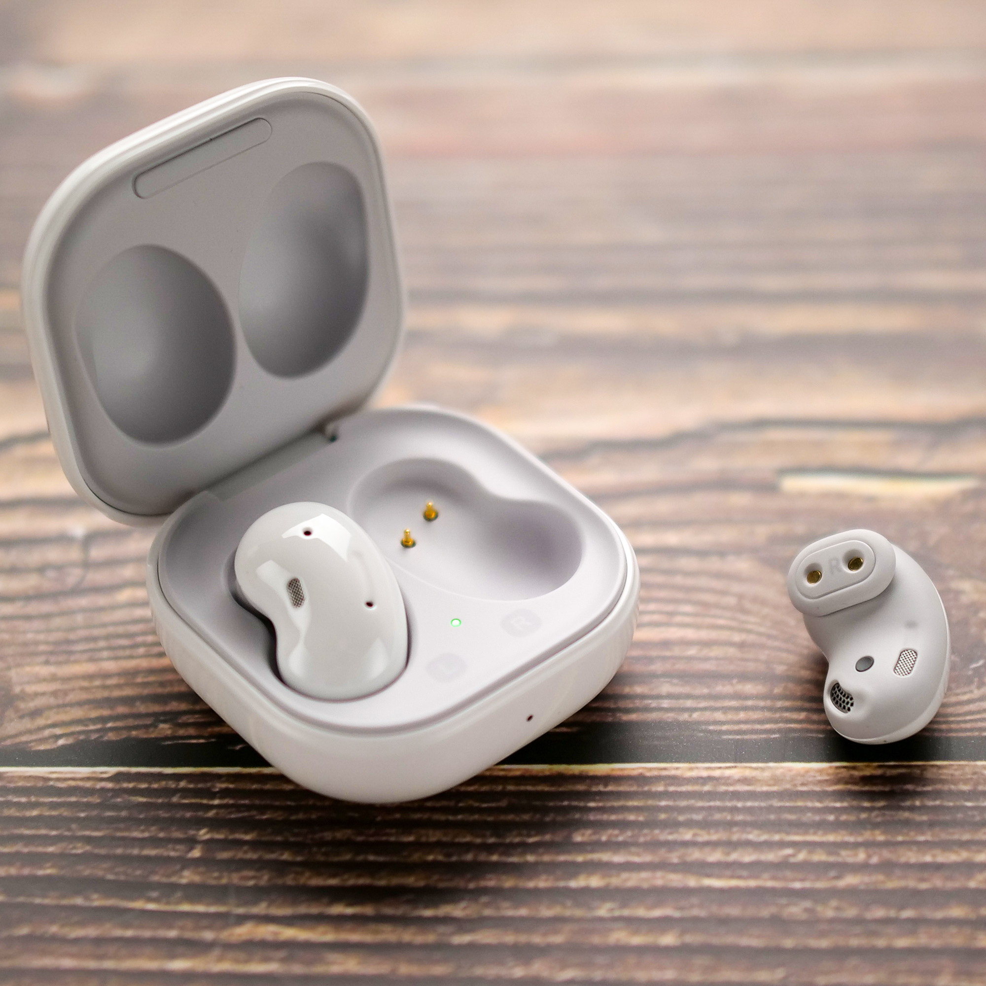 Galaxy Buds