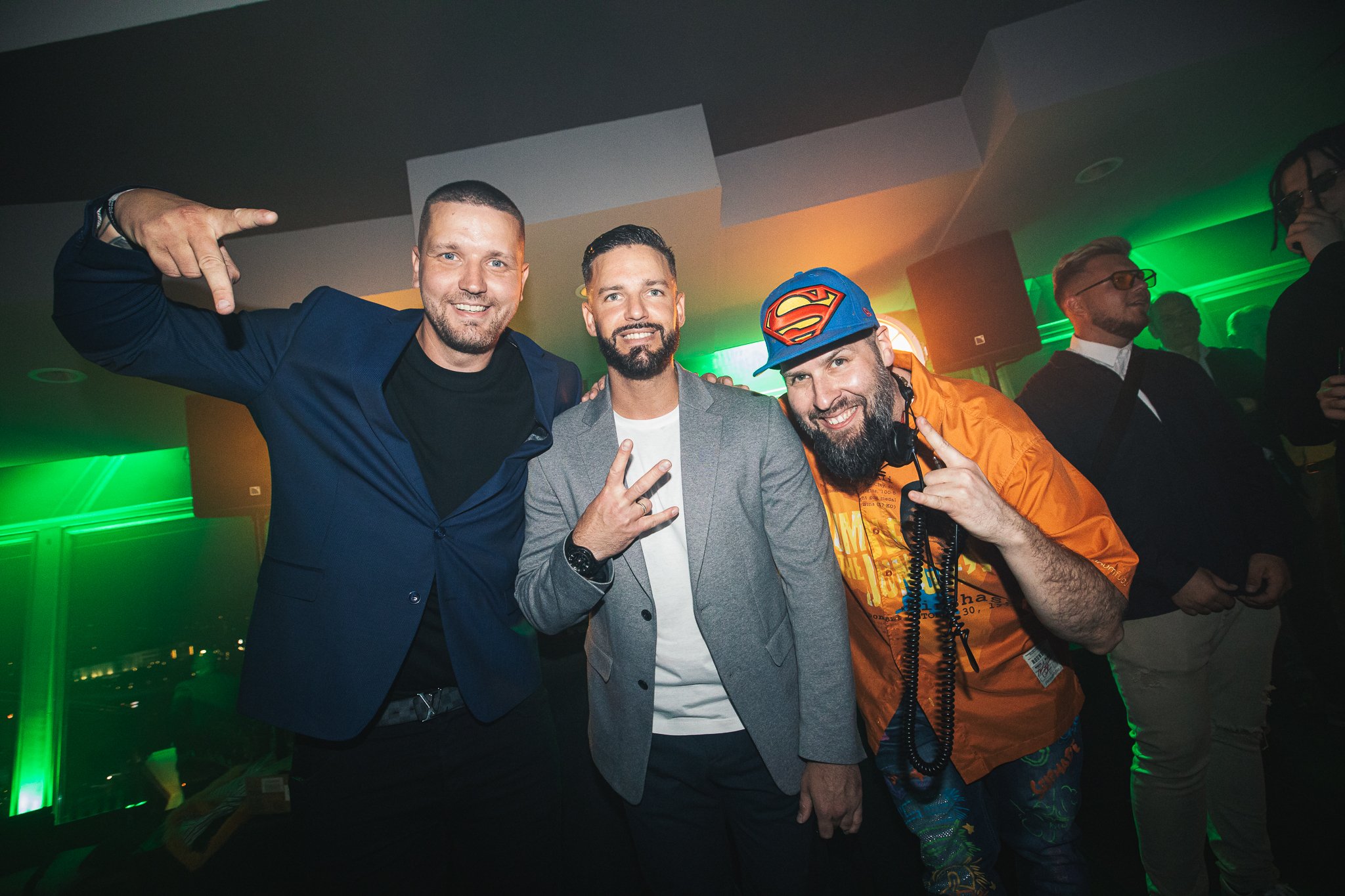 Osťo, Ego Osťo, Ego a DJ Tager na evente glo a DJ Tager na evente glo