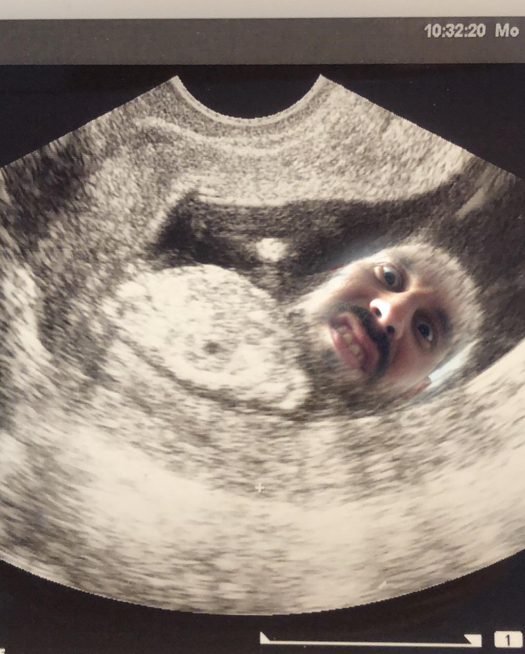 Snímok poňali vtipne