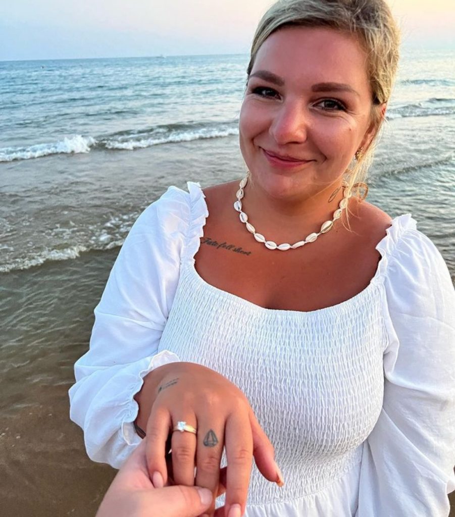 Komička Simona Salátová je zasnúbená