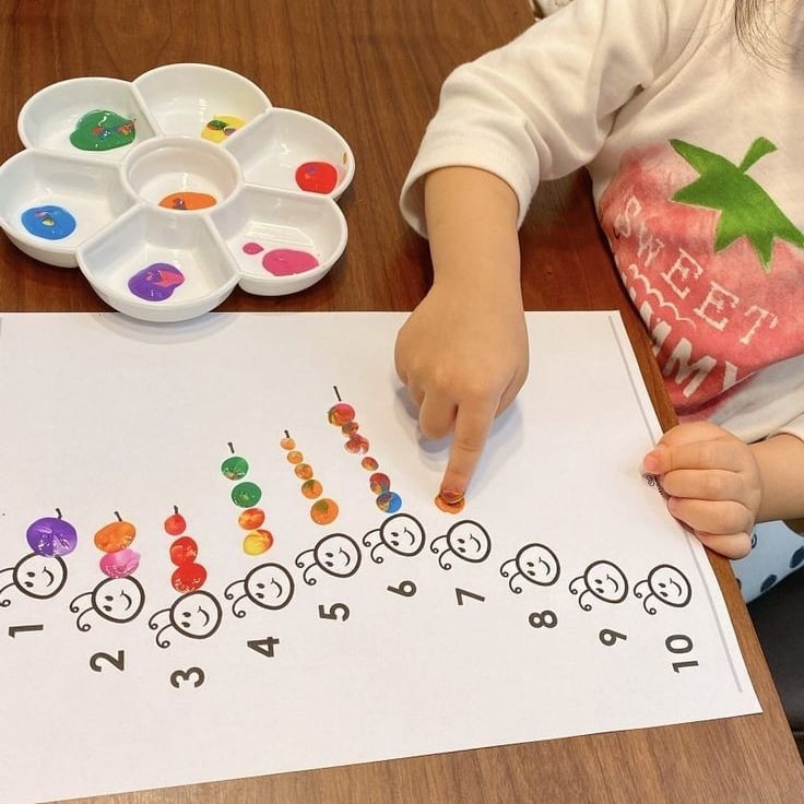 montessori hra