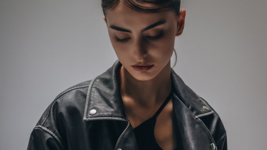 Žena