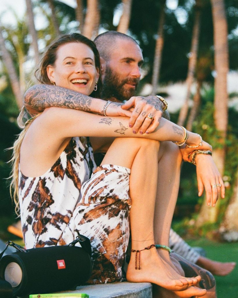 Adam Levine s manželkou