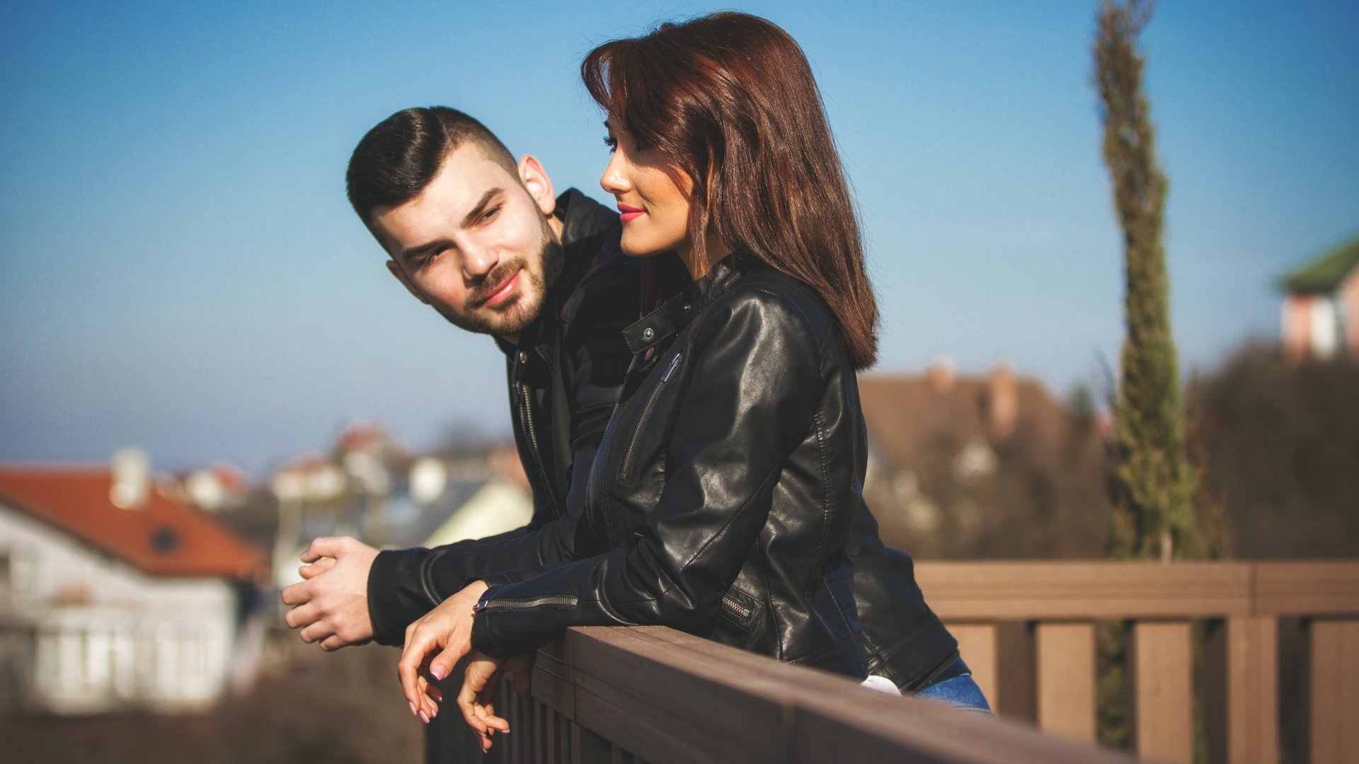 žena a muž na rande