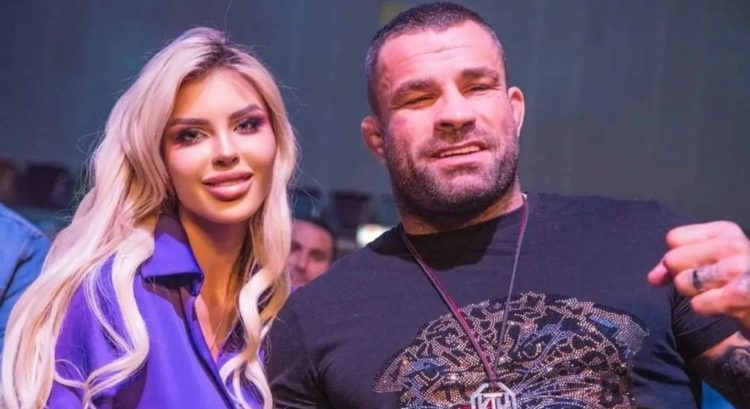 Karlos a Lela Vémola