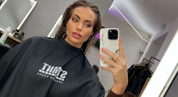 Natálie Kočendová účes