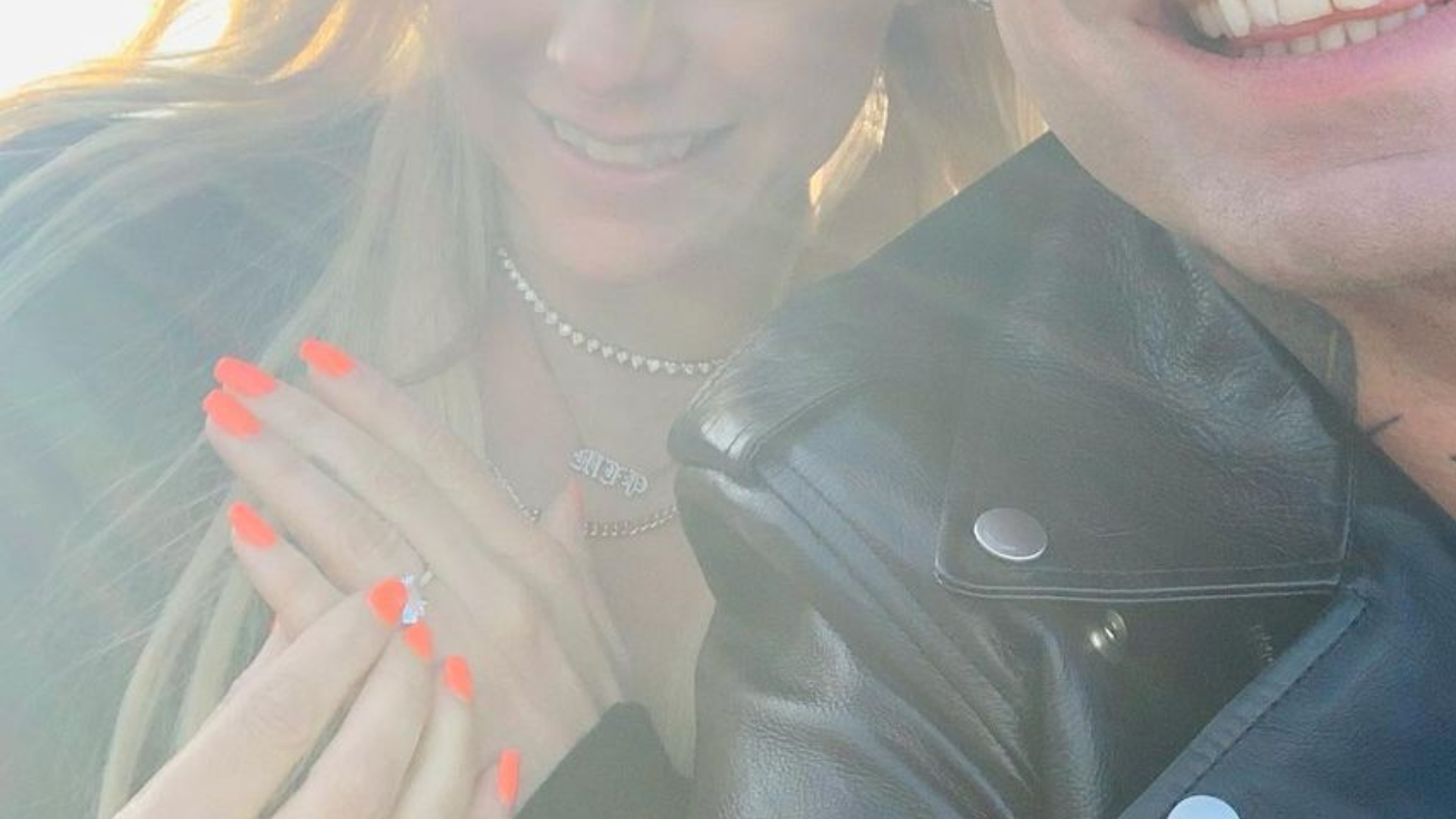 Speváčka Avril Lavigne a Mod Sun