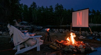 februárové novinky na Netflixe
