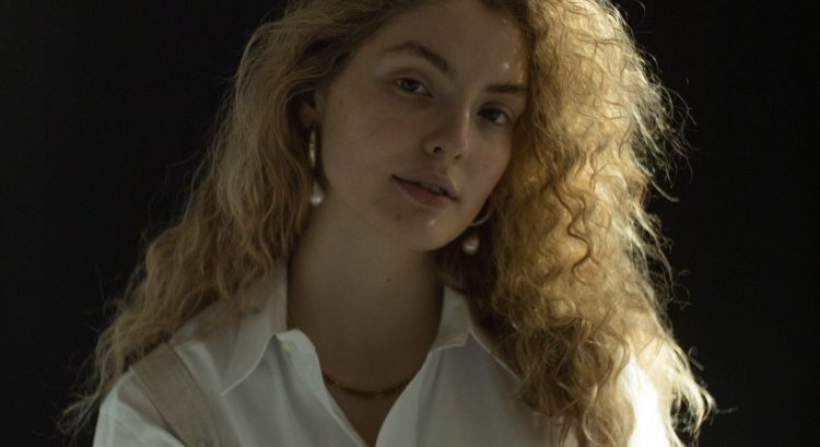 Žena má pleť po 30-ke