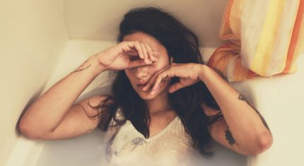 10 fráz používajú len ľudia, ktorí sa hrajú nestále na obeť: Patríš k nim?