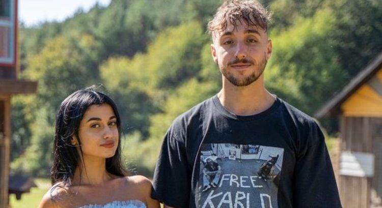 Azra a Denis na Farme