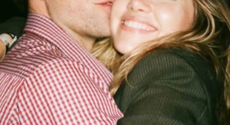 Herec Robert Pattinshon a Suki Waterhouse