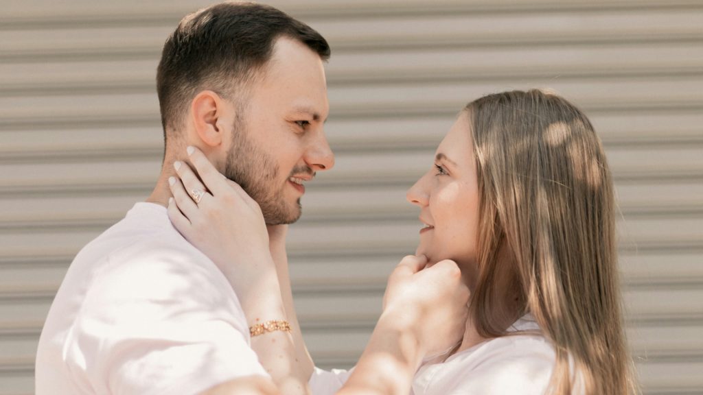 Spozorni, ak sa reč tela tvojho partnera zmení v týchto prípadoch