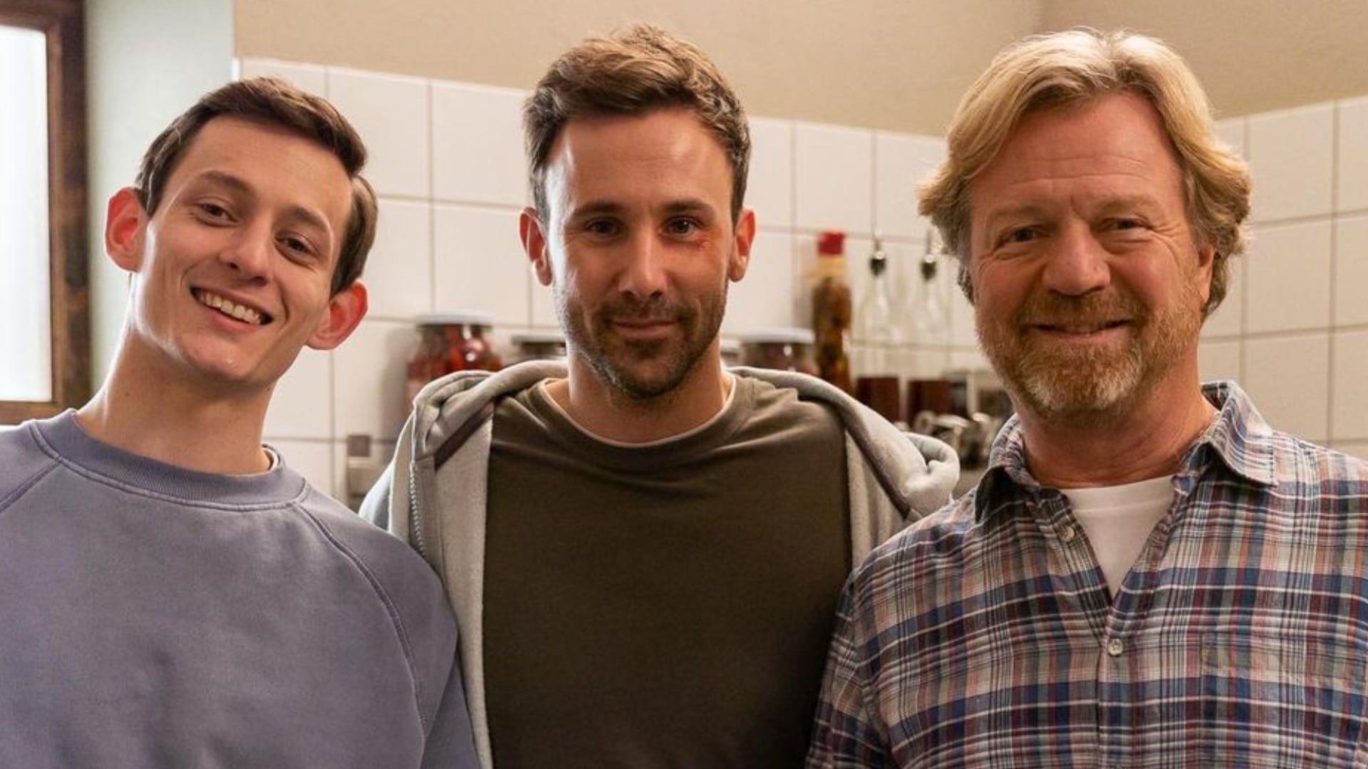 Mama na prenájom - Marek Fašiang, Martin Klinčúch a Maroš Kramár