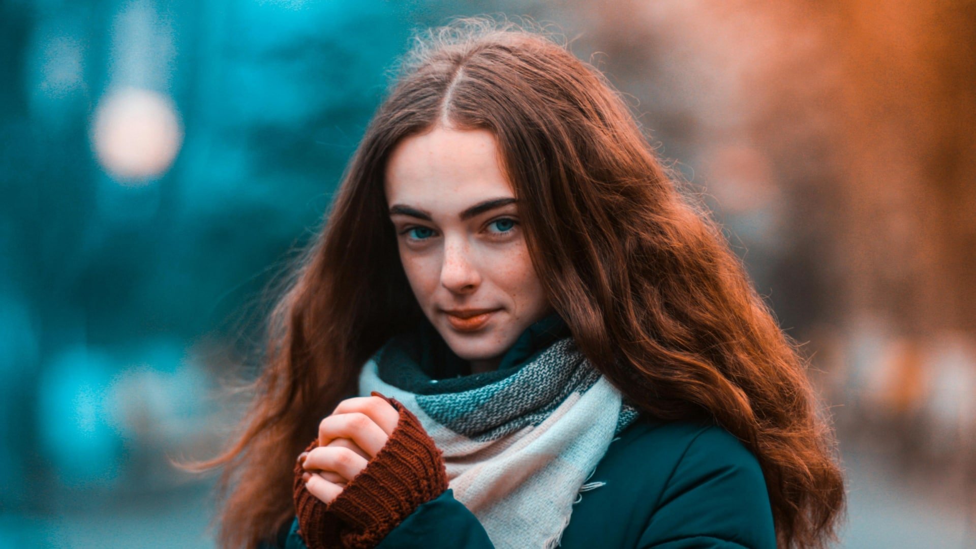 žena