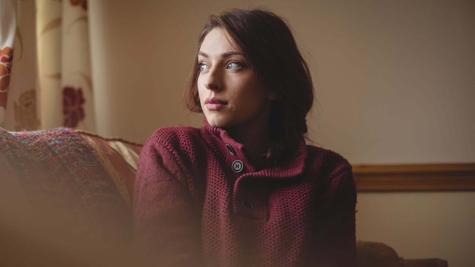 Ak si myslíš, že si introvertka, toto ťa môže presvedčiť o opaku