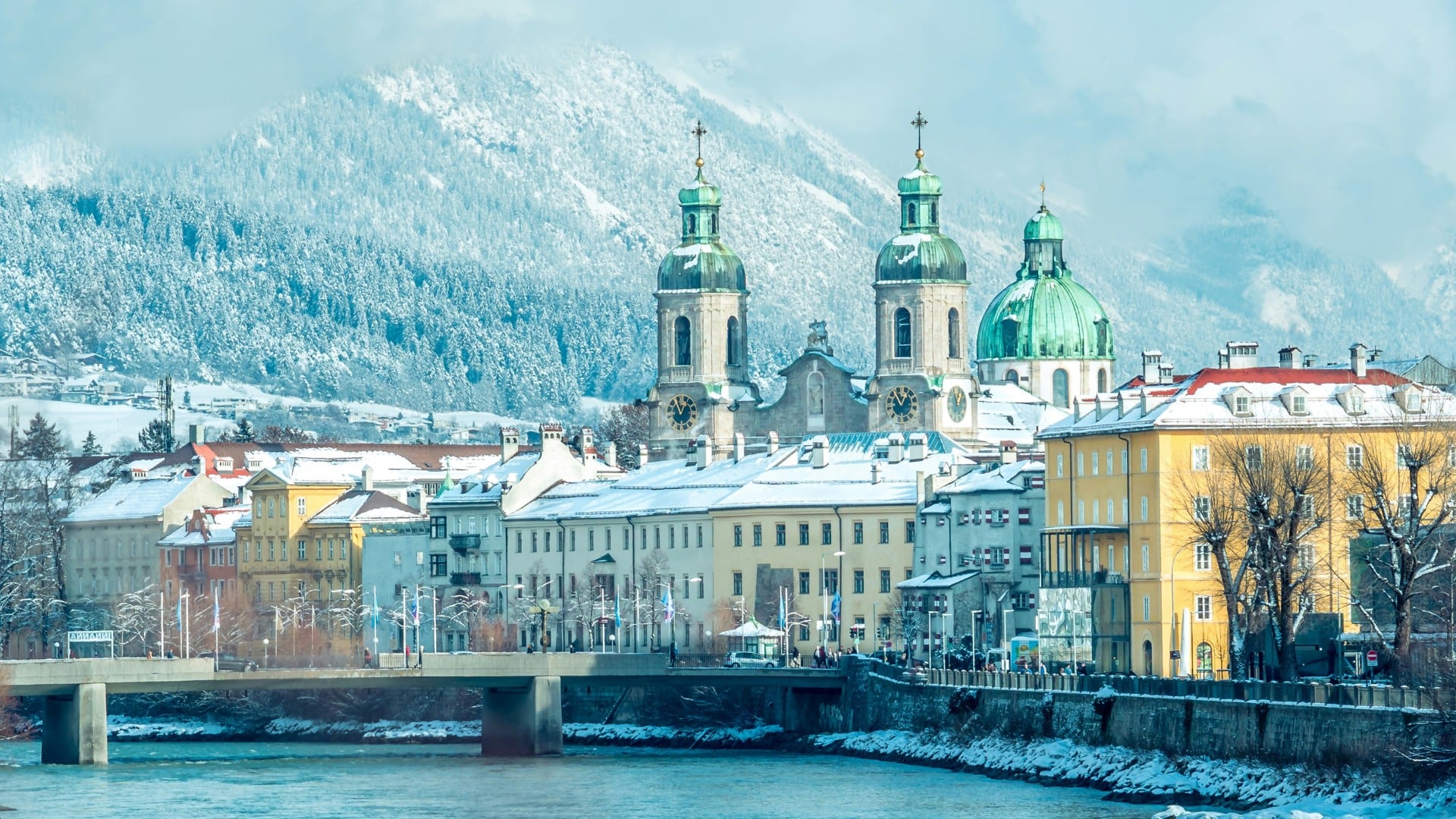 Výlety v Rakúsku: 5 tipov, ktoré stihneš aj za deň