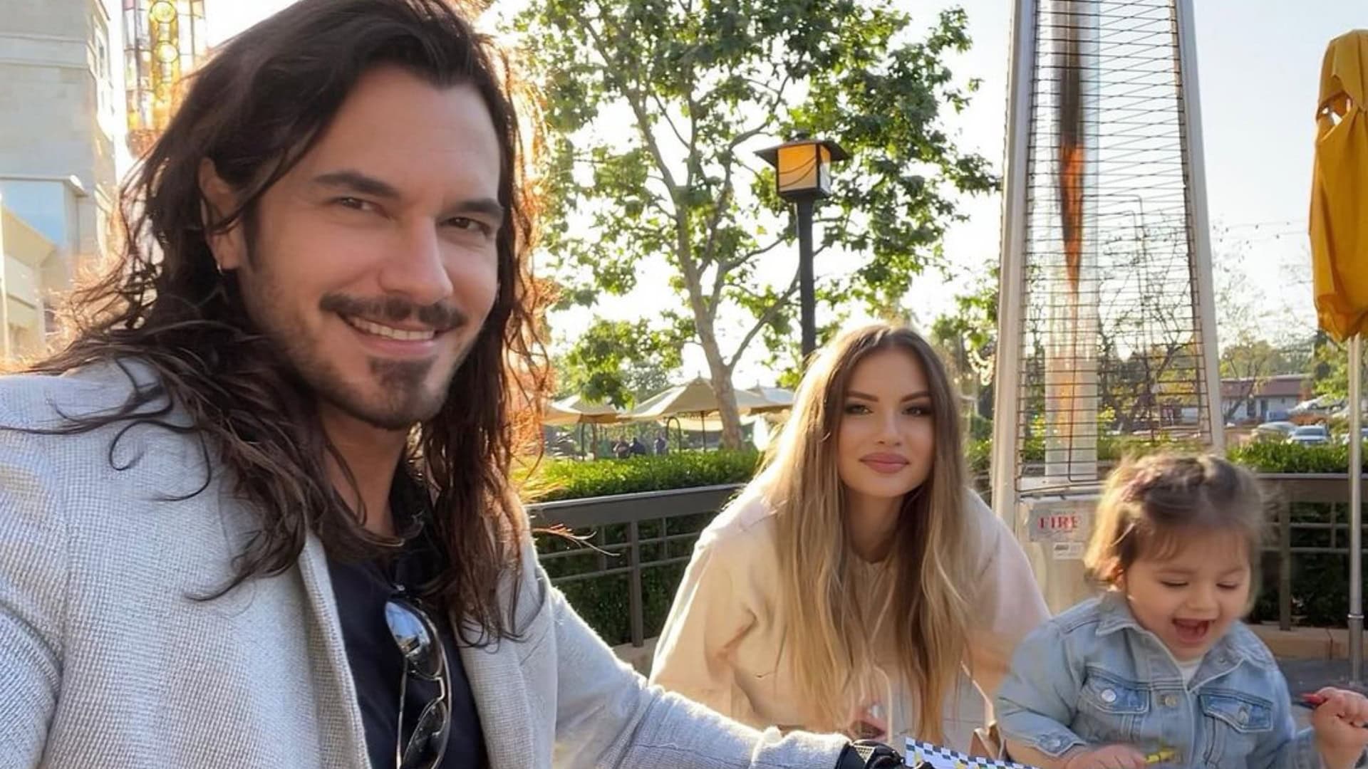 Mario Cimarro a Broňa Gregušová s dcérkou Brianou