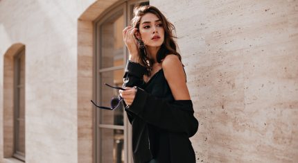 Vyskúšaj týchto 5 trendy tipov pre svieži a mladistvý vzhľad: Neprehliadnuteľná a mladšia