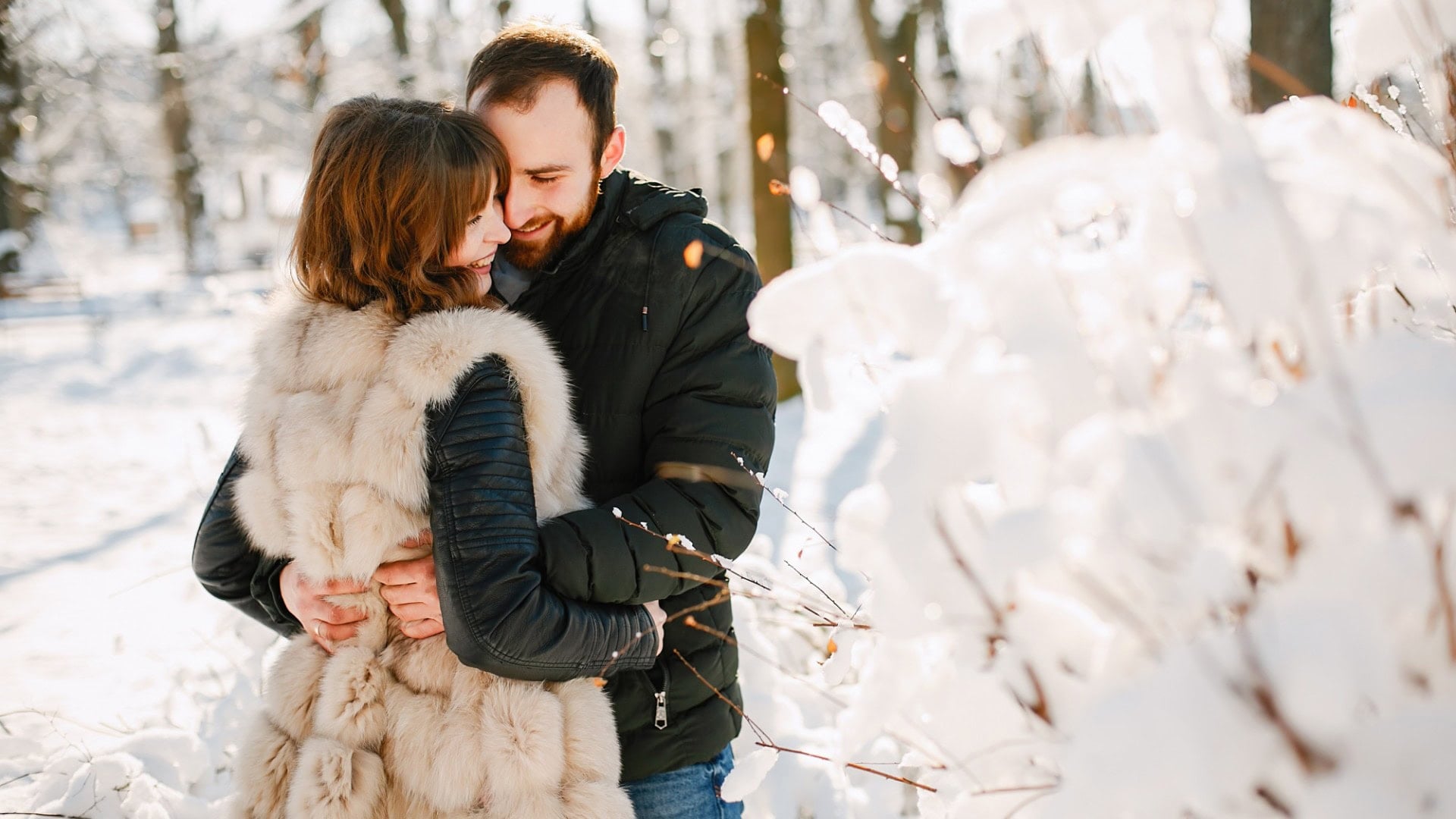 Ako chlap zisťuje, či si tá pravá? Opýta sa ťa 8 otázok