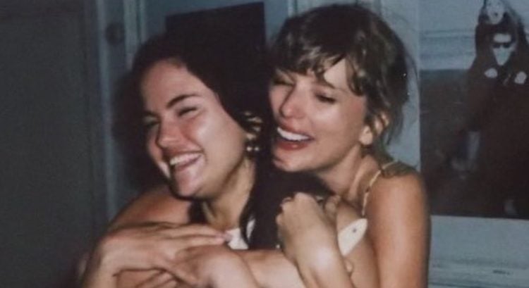 Taylor Swift sa po 100-dňovej pauze vrátila na Instagram