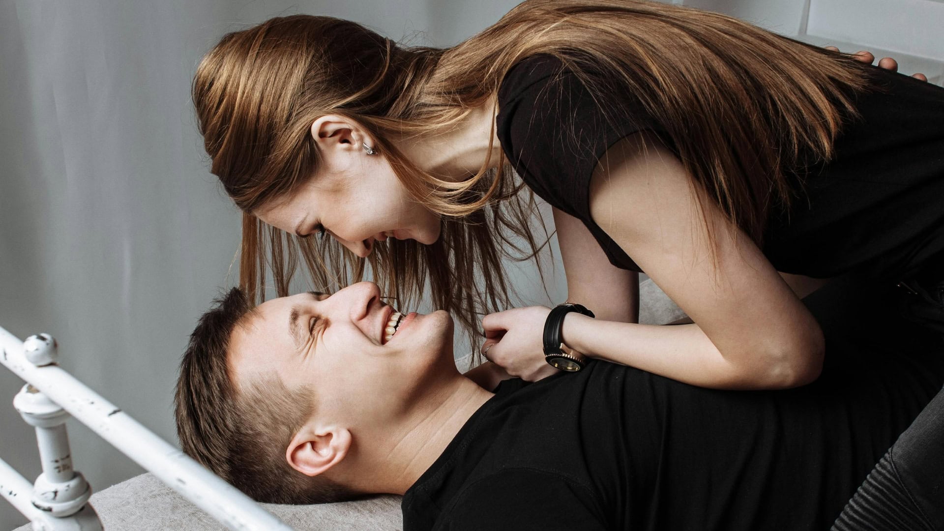 Výhovorky, ktoré muži používajú: Na týchto 7 nás chcú muži nachytať