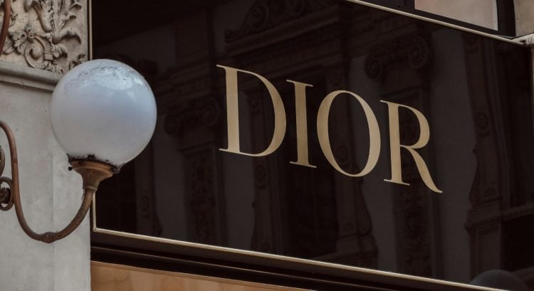 Dior prepisuje históriu značky