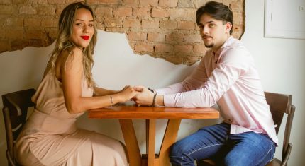 Letný flirt, ktorý nekončí so slnkom: 5 znakov, že to prejde do seriózneho vzťahu
