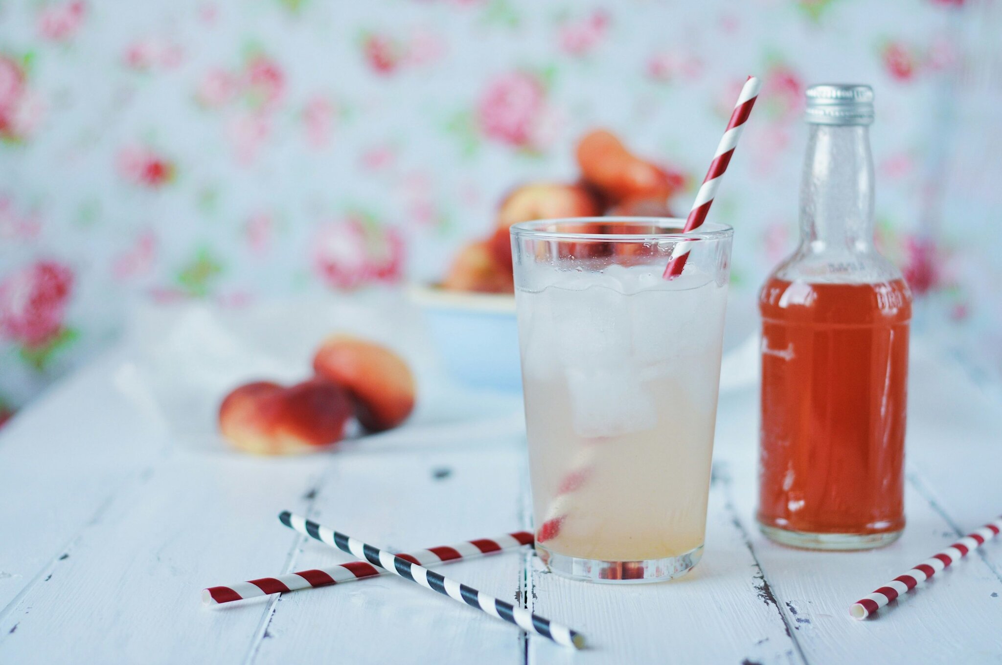 broskyňový drink, letný drink