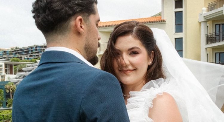 Celeste Buckingham sa vydala