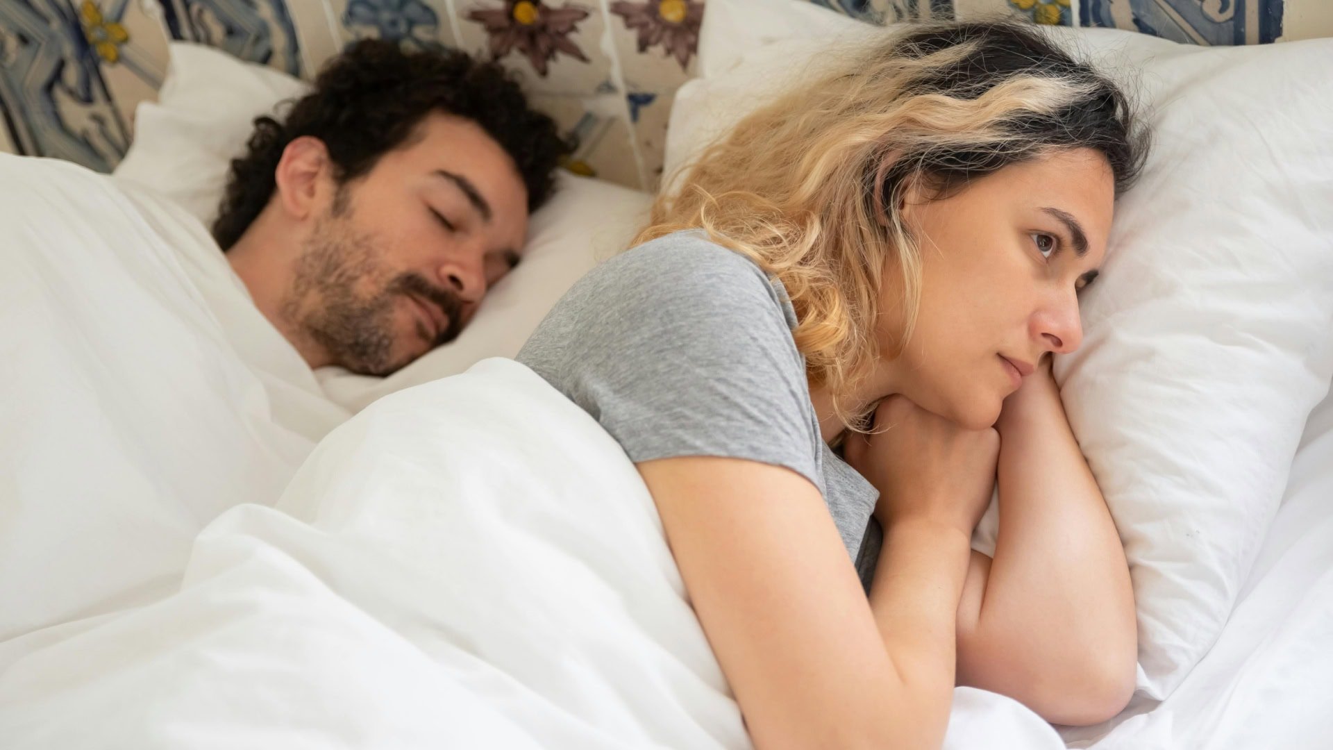Láska nie je jednoduchá: 7 signálov, že ťa randenie vyčerpáva a potrebuješ pauzu