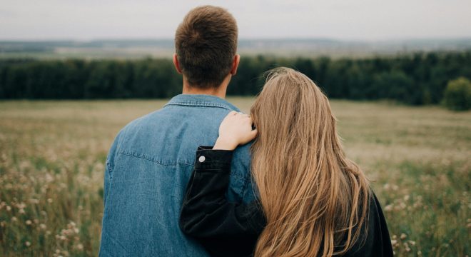 5 dôvodov, prečo sa stále vraciaš k mužom, ktorí ti ubližujú: Možno máš nízke sebavedomie