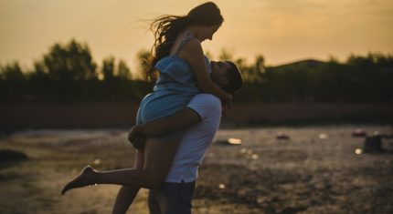 3 spriaznené duše pre Váhy: Ktoré znamenia sú pre nich ideálnym partnerom?