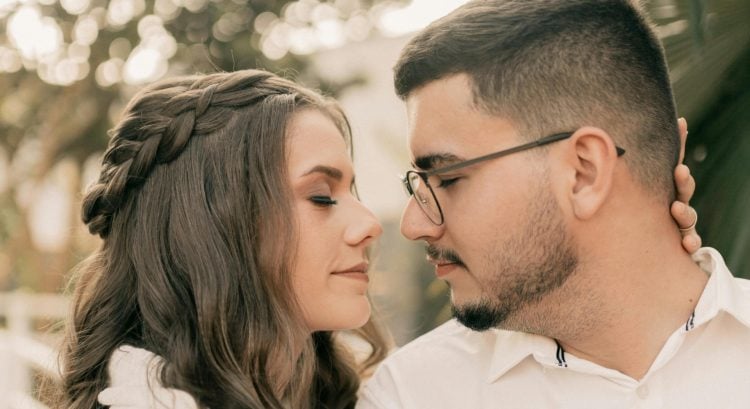 Ako spoznáš, že ťa má len ako zálohu: 8 znakov, že ťa chlap len využíva