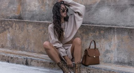 Trendy, ktoré ti nepridajú roky, ale charizmu: Ako si vybrať farby a štýl, v ktorom budeš pôsobiť prirodzene