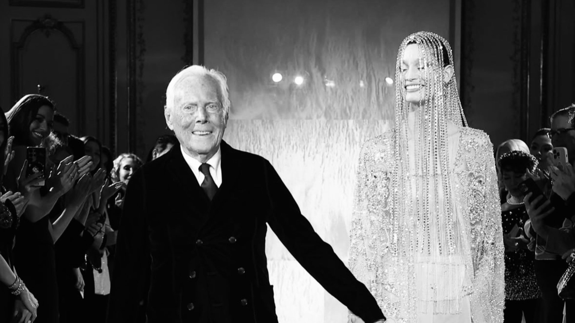 Zomrel Giorgio Armani