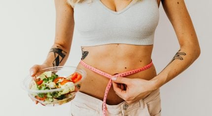 Vitamíny a doplnky na cvičenie ktoré ti nesmú chýbať pri cvičení: Viac energie a rýchlejšia regeneráciu