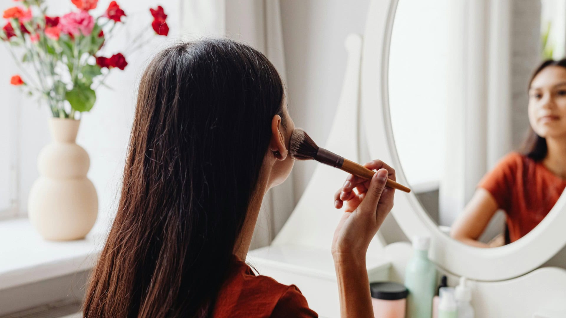 Hubky a štetce na make-up: Môžu byť dôvodom tvojho akné