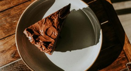 Čokoládový perník: Dokonalý jesenný koláč s medom