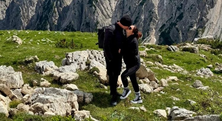 Spevák Kuko s partnerkou