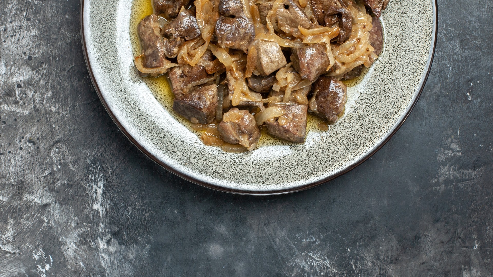 Recept na lahodný jesenný obed: Stroganoff v dvoch verziách - vegetariánskej a mäsovej