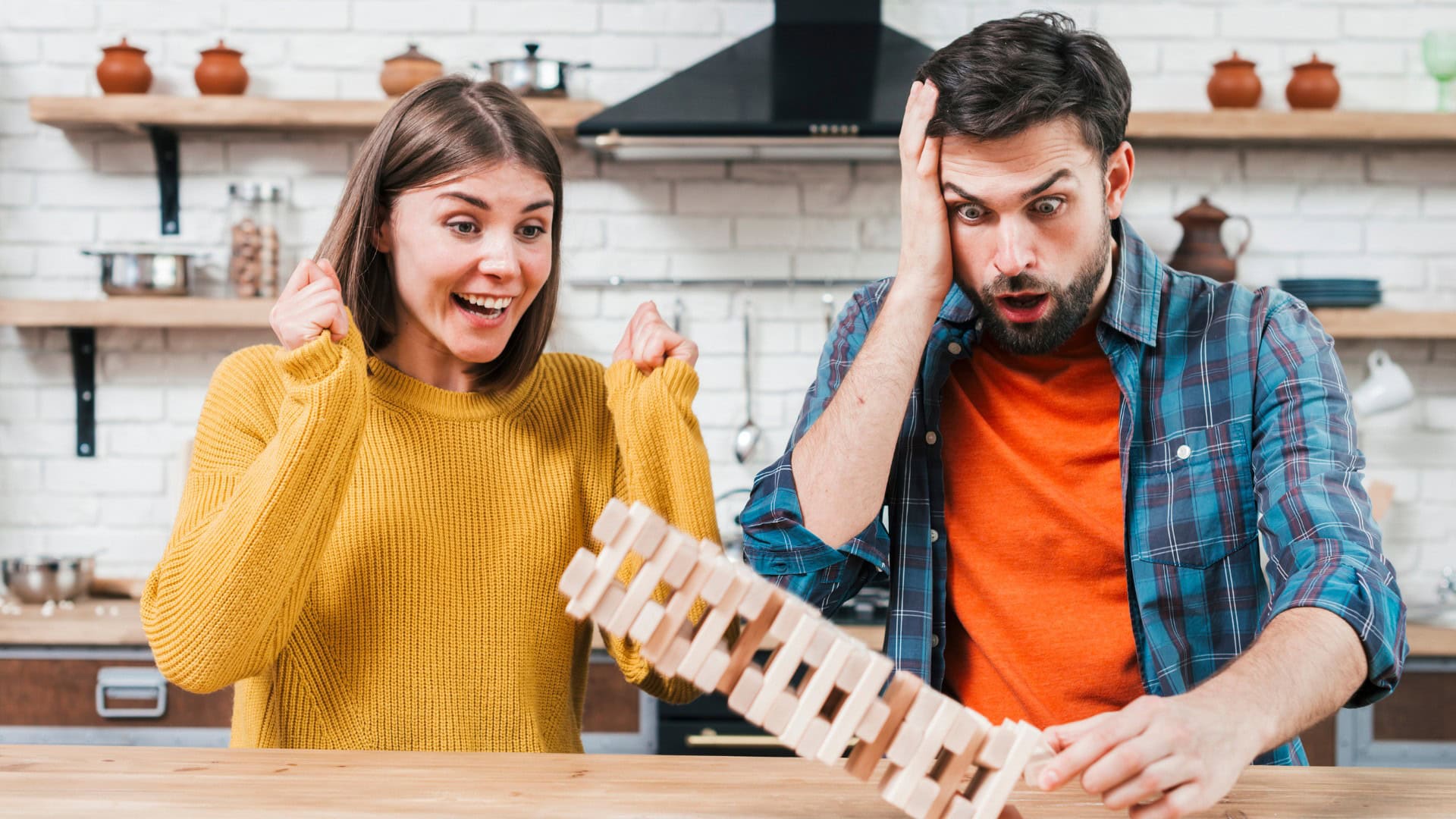 Stolové hry pre dvoch: Vytvorte si príjemný spoločný večer