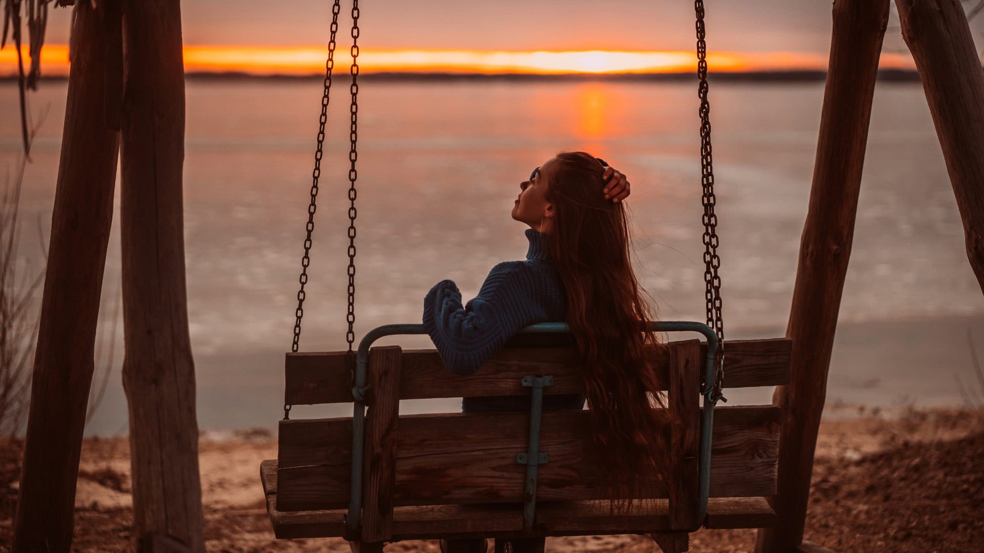 samota, emocionálna samota, pocit osamelosti, psychológia, duševné zdravie, vnútorná rovnováha, sebapoznanie, izolácia, pocity, osobný rast