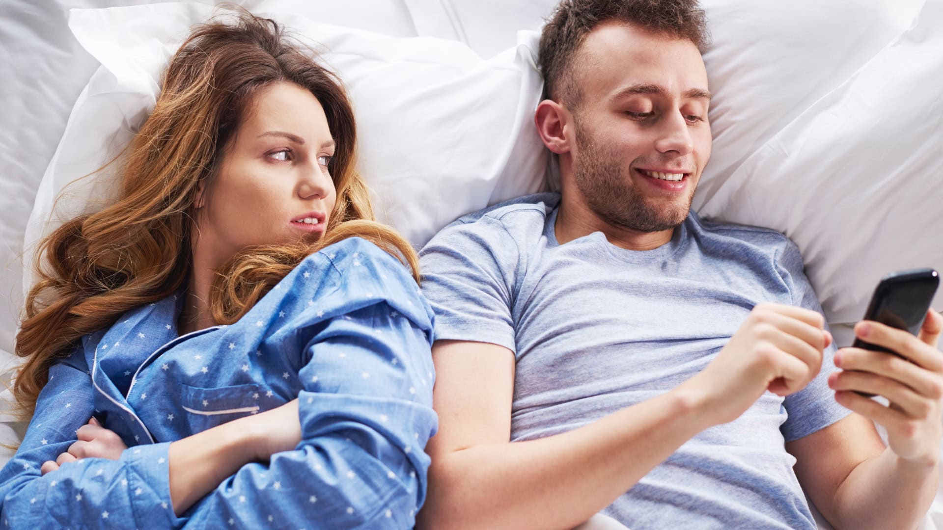 Najnebezpečnejšia manipulácia, ktorú muži používajú: Neuvedomíš si ju, kým nie je neskoro