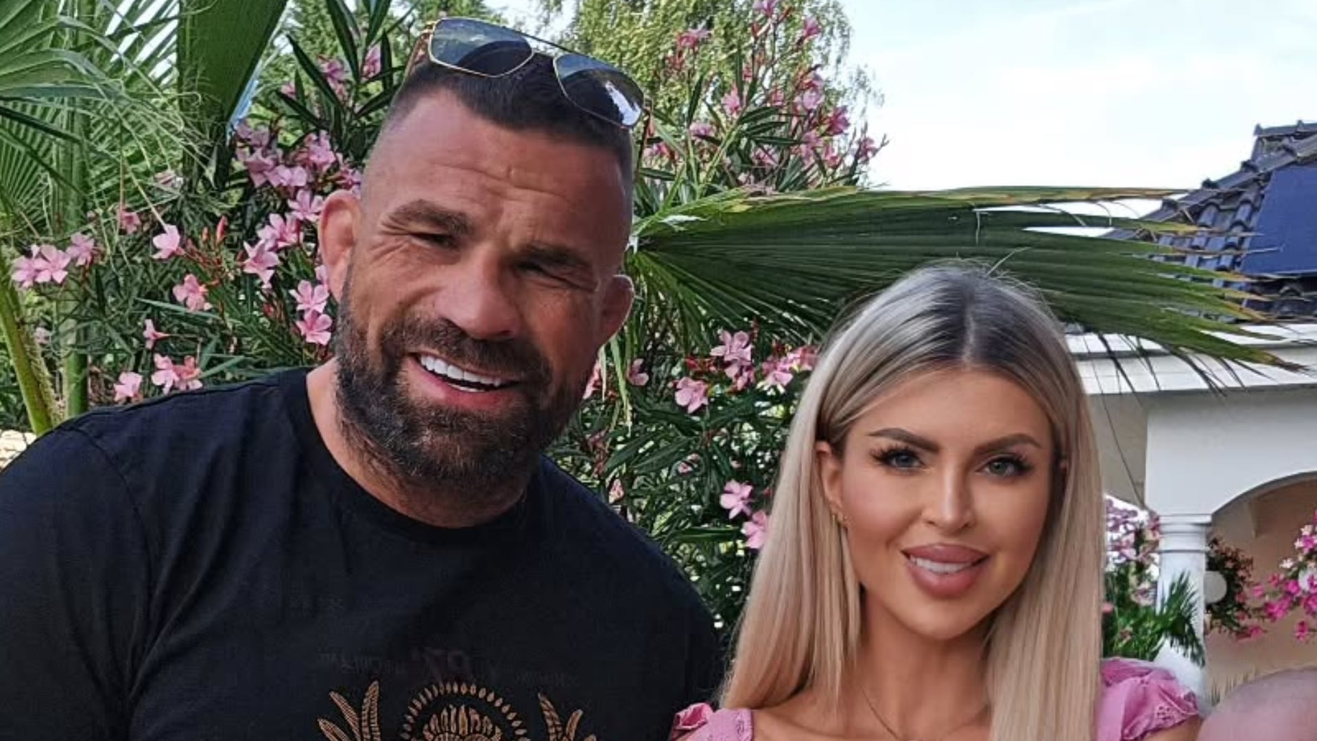 Karlos Vémola a Lela