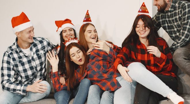 5 šokujúcich experimentov, ktoré odhalili, čo skutočne formuje naše správanie: Vedela si o čísle 4?